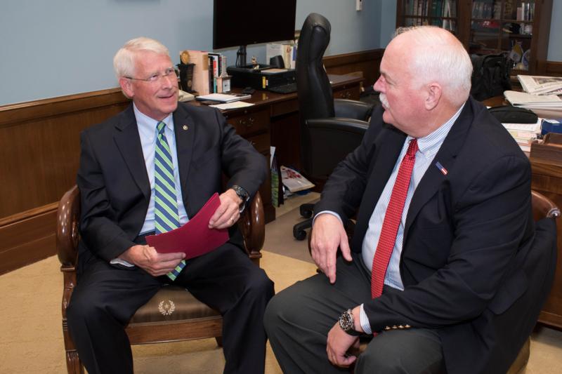 U.S. Senator Roger Wicker meets with Randy Reeves, President Trump's nominee for Under Secretary of Memorial Affairs in the U.S. Department of Veterans Affairs