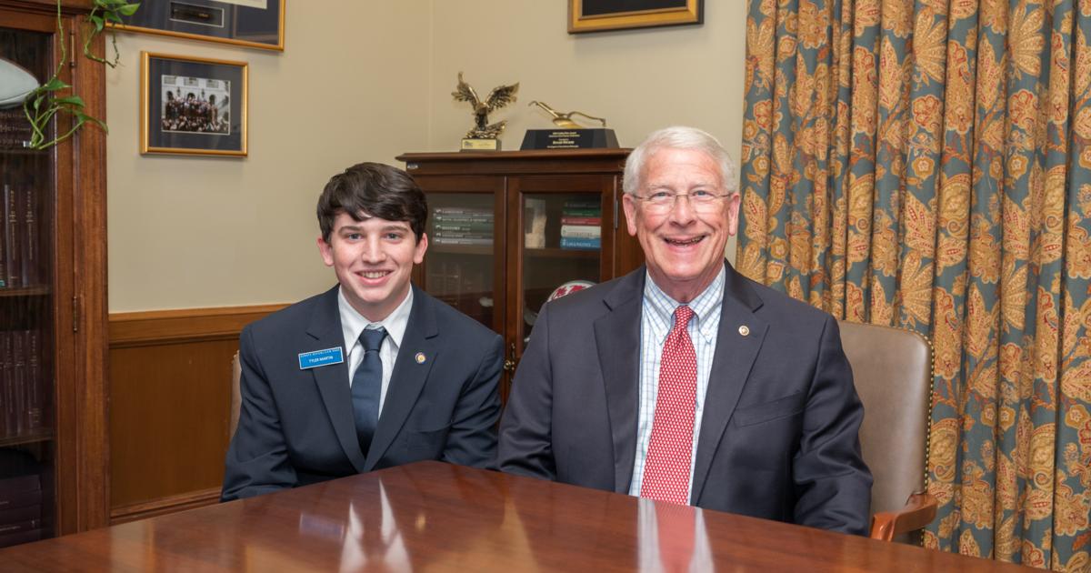 Wicker Congratulates Senate Page Ty Martin